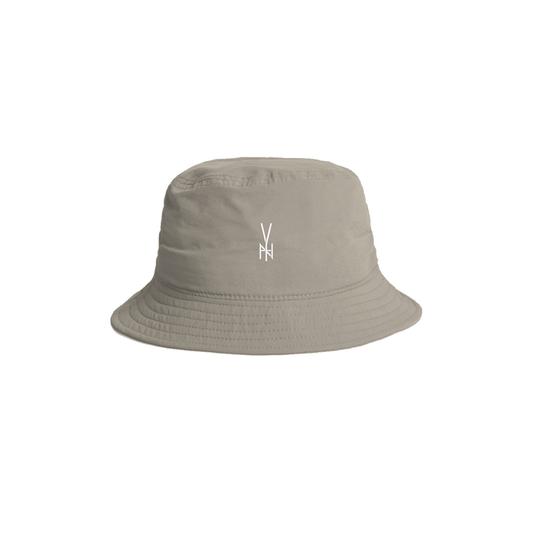 ALT. EMB. LOGO BUCKET HAT
